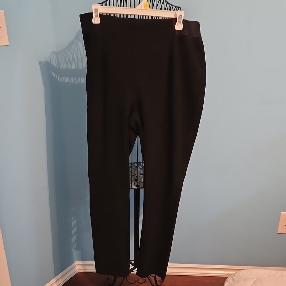 Dex Black Women's Pants